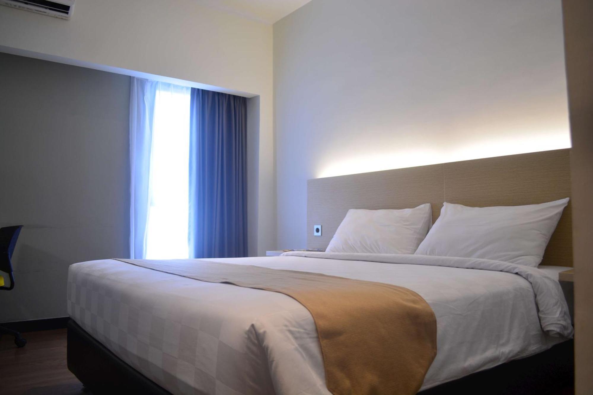 Yunna Lampung 3*