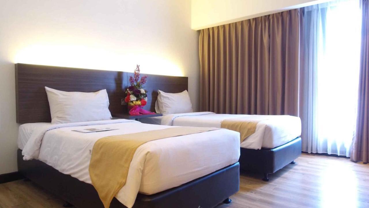 Hotel Yunna Lampung 3*
